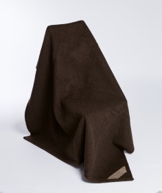 Одеяло тёмно-коричневое из пуха яка (Mete)